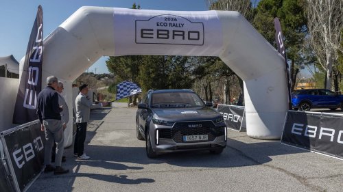 EBRO pone a prueba su gama electrificada en un Eco Rally