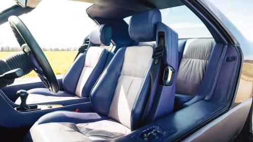 Mercedes, Quand la Mercedes Coupé des années 80 avait des portes papillon