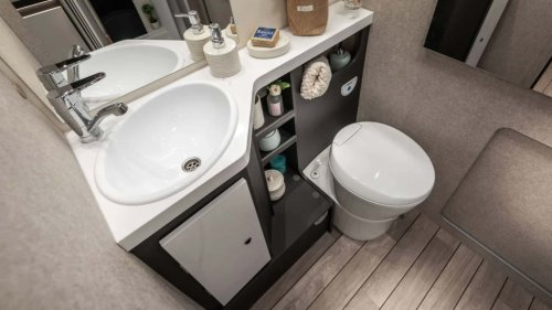 McLouis Glamys 321, una autocaravana de acceso pero de calidad