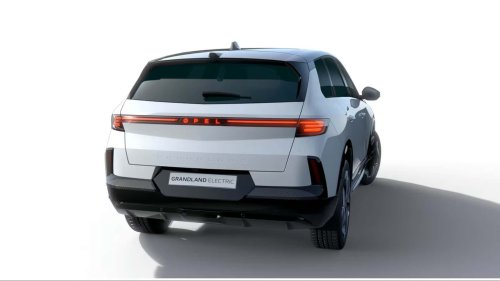 Nuevo Opel Grandland 2025/2026: ¿misterio GSE? ¡Precio 4x4, -65 l, etiqueta 0!