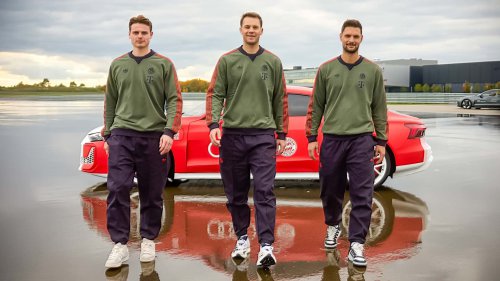 Audi übergibt dem FC Bayern neue Dienstwagen