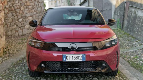 Los coches 'clonados' más curiosos del mercado