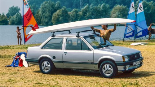 Opel, Kein Fake: Opel baute wirklich mal einen Stufenheck-Corsa