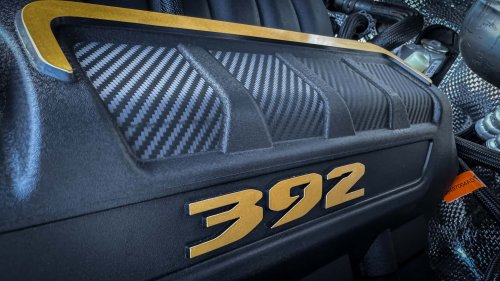 Jeep, Jeep Wrangler, Jeep Willys, La Jeep Wrangler Willys est équipée d'un V8 de 477 ch