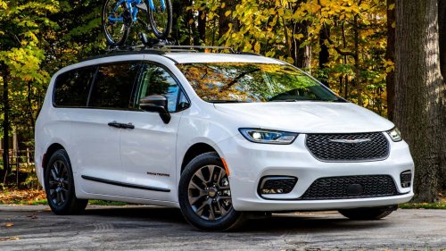 Every Minivan You Can Still Buy in 2026