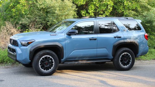 Toyota Driver Pulls Wake Boarder in Hurricane Floodwaters. Then People Point Out This Surprising Risk