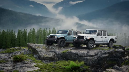 La Jeep Wrangler se pare de bleu avec l’édition Rockslide