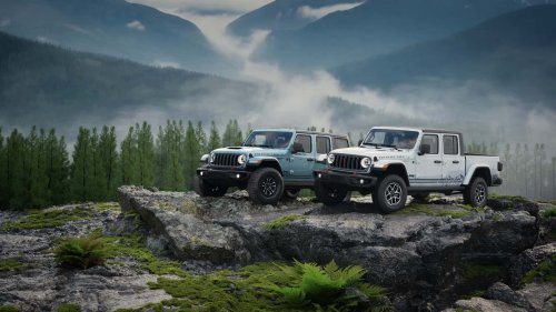 Jeep, La Jeep Wrangler se pare de bleu avec l’édition Rockslide