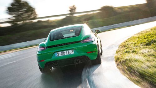 Porsche, Porsche Akhiri Produksi Boxster dan Cayman Berbahan Bakar Bensin