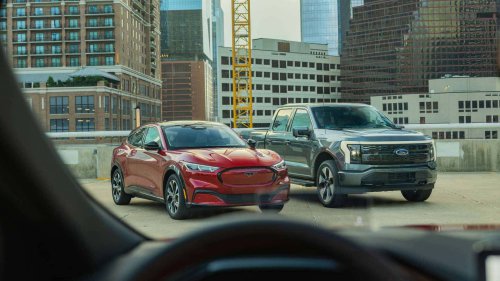 Ford | CEO Ford Terpukau dengan Industri Mobil Cina