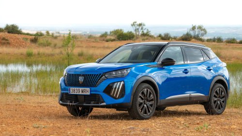 Nuevo Peugeot 2008 2026: Hybrid, -35 CV, ë-DCS6, Eco… ¿precio? ¡1.000 € menos!