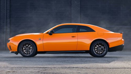 Dodge, A New Dodge V-8 Muscle Car Could Be Right Around the Corner: Report