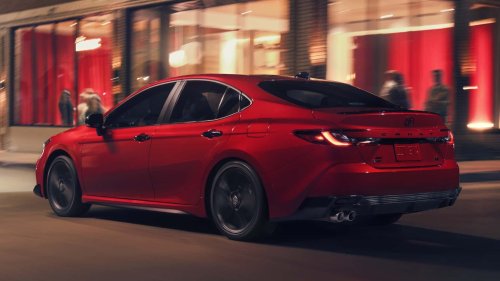 Toyota, Toyota Camry, Houston Woman Buys Toyota Camry In 3 Days On Her Own. Then She Gives Tips for Women Buying a Car for the First