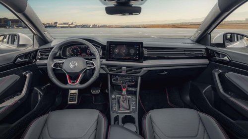 Berlina deportiva y con motor de Golf GTI: ¡la queremos en España!