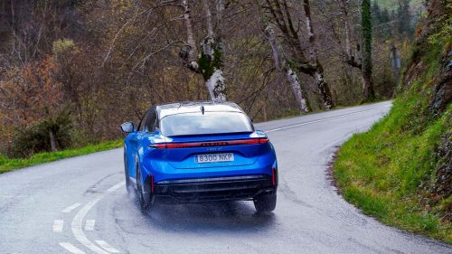 Alpine A390 GT 2026, al volante del nuevo puntal tecnológico de la firma francesa