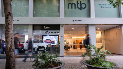 Motor1 Experience by Lexus: tenis y ruta electrificada por Barcelona