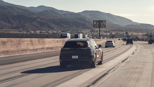 Le Porsche Cayenne n'est pas une voiture électrique comme les autres : voici pourquoi