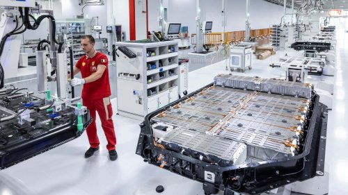 Ferrari, La Ferrari Elettrica ne se mettra pas à jour à distance : voici pourquoi