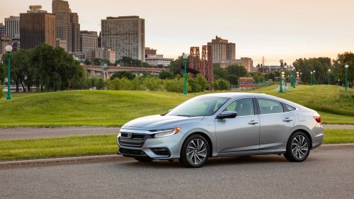 Honda, Honda Insight, Man Finds 'Pretty Nice' 2019 Honda Insight at Junk Yard. Then He Sees the Codes