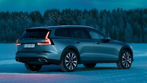 America's Last Volvo Wagon Is Dying As Buyers 'Overwhelmingly' Want SUVs