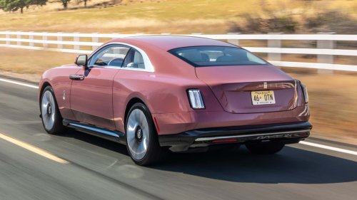 Rolls-Royce, Rolls-Royce abandonne son projet de véhicule 100 % électrique, et maintient le V12 en vie