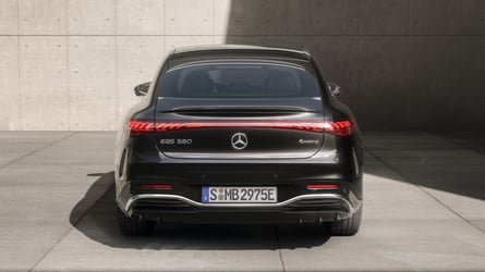 Mercedes-Benz EQS 2026: con tecnología de 800 voltios