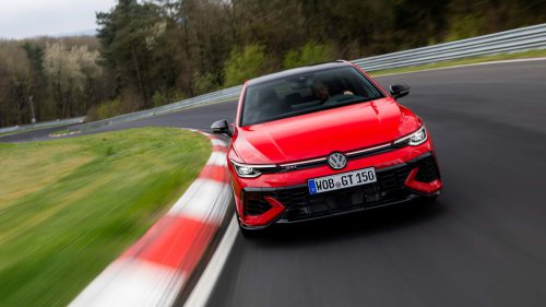 ¿Por qué cada vez más coches tienen el logotipo iluminado?