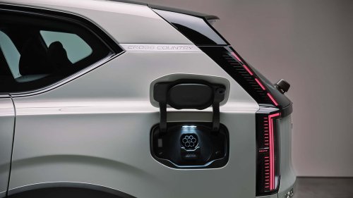 Volvo EX60 2026: hasta 680 CV y 810 km de autonomía