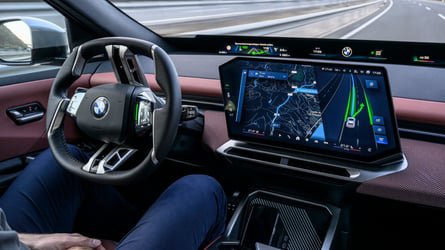 Le BMW iX3 est la Voiture mondiale de l'année 2026