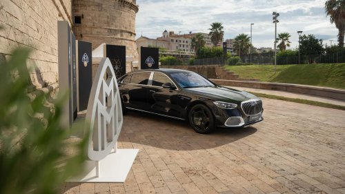 Mercedes, Maybach, Mercedes Celebrates V-12 Engines With an Opulent Maybach S-Class