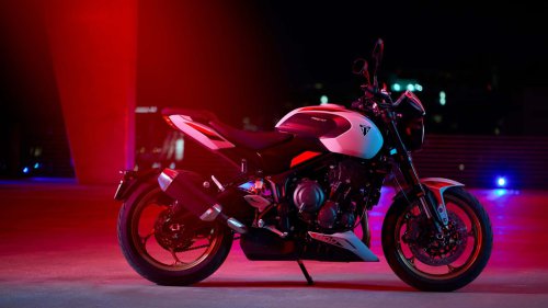 Triumph Trident 800: una atractiva naked con 115 CV