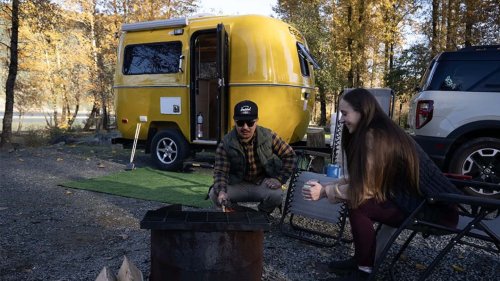 ¿Buscas una caravana ligera? Atento a la Escape Trailer E13 2026