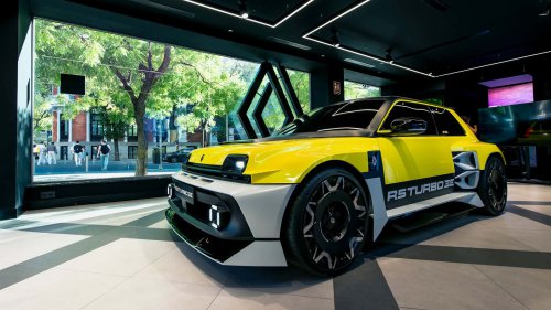 555 CV, 160.000 € y 270 km/h de velocidad punta: aún puedes comprar el nuevo Renault 5 Turbo 3E