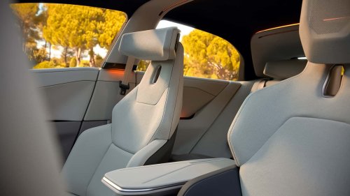 Toyota Corolla Menjadi Mobil Listrik dalam Desain Konsep Ini