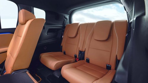 Nuevo Mercedes-Benz GLB (2026), interior y maletero