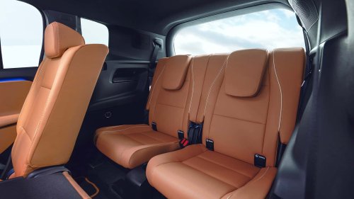 Mercedes, Nouvelle Mercedes GLB (2026), l'intérieur et le coffre
