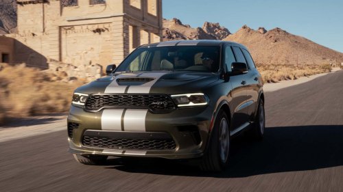 Dodge, Dodge Durango, The Dodge Durango V-6 Is Back Because People Wanted It