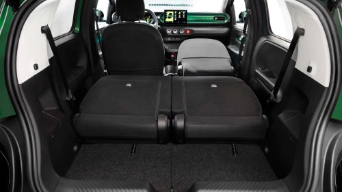 Renault, Renault Twingo, Nouvelle Renault Twingo, à quoi ressemblent l'intérieur et le coffre