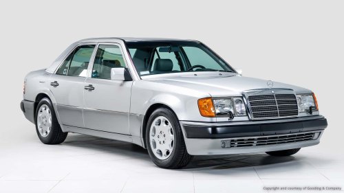 El Mercedes-Benz 500 E de Jerry Seinfeld, vendido por una suma astronómica