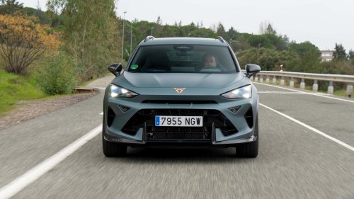 Cupra, 715 CV, a prueba: CUPRA Fomentor VZ5 y CUPRA León VZ (en vídeo)
