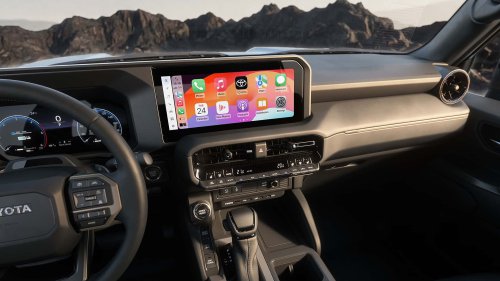 ¿No has comprado todavía el Land Cruiser? Acierto, porque llega la mejor versión 4x4