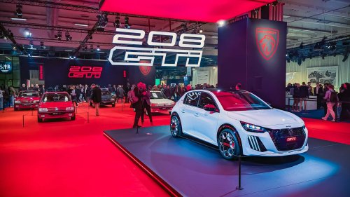 Retromobile 2026: So geht Oldtimermesse!