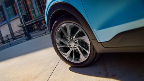 Chevrolet Bolt 2027 Hanya Akan Diproduksi Terbatas