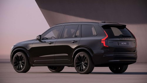 Volvo XC90 Black Edition (2025): Flaggschiff trägt jetzt schwarz