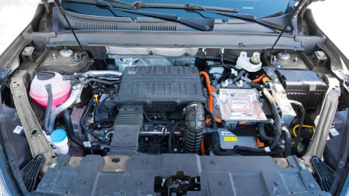 Comparativa híbridos: Omoda 5 SHS-H vs. EBRO s400 HEV