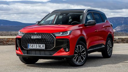 EBRO s700 HEV 2026: conducimos el híbrido deseado