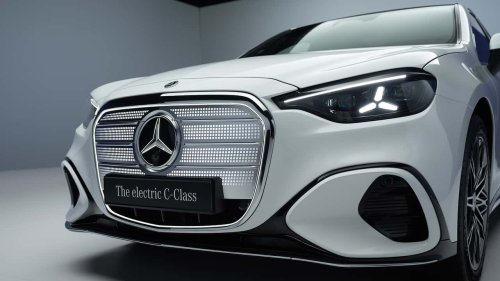 Mercedes, El nuevo Clase C eléctrico recupera el frontal de los Mercedes clásicos