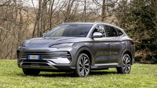 BYD prépare une voiture hybride rechargeable compacte pour l'Europe