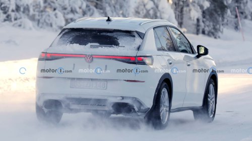 Neuer VW T-Roc R (2026) als Erlkönig erwischt