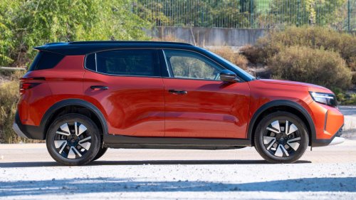 Opel Frontera Electric: videoprueba de la versión que le falta al Dacia Duster